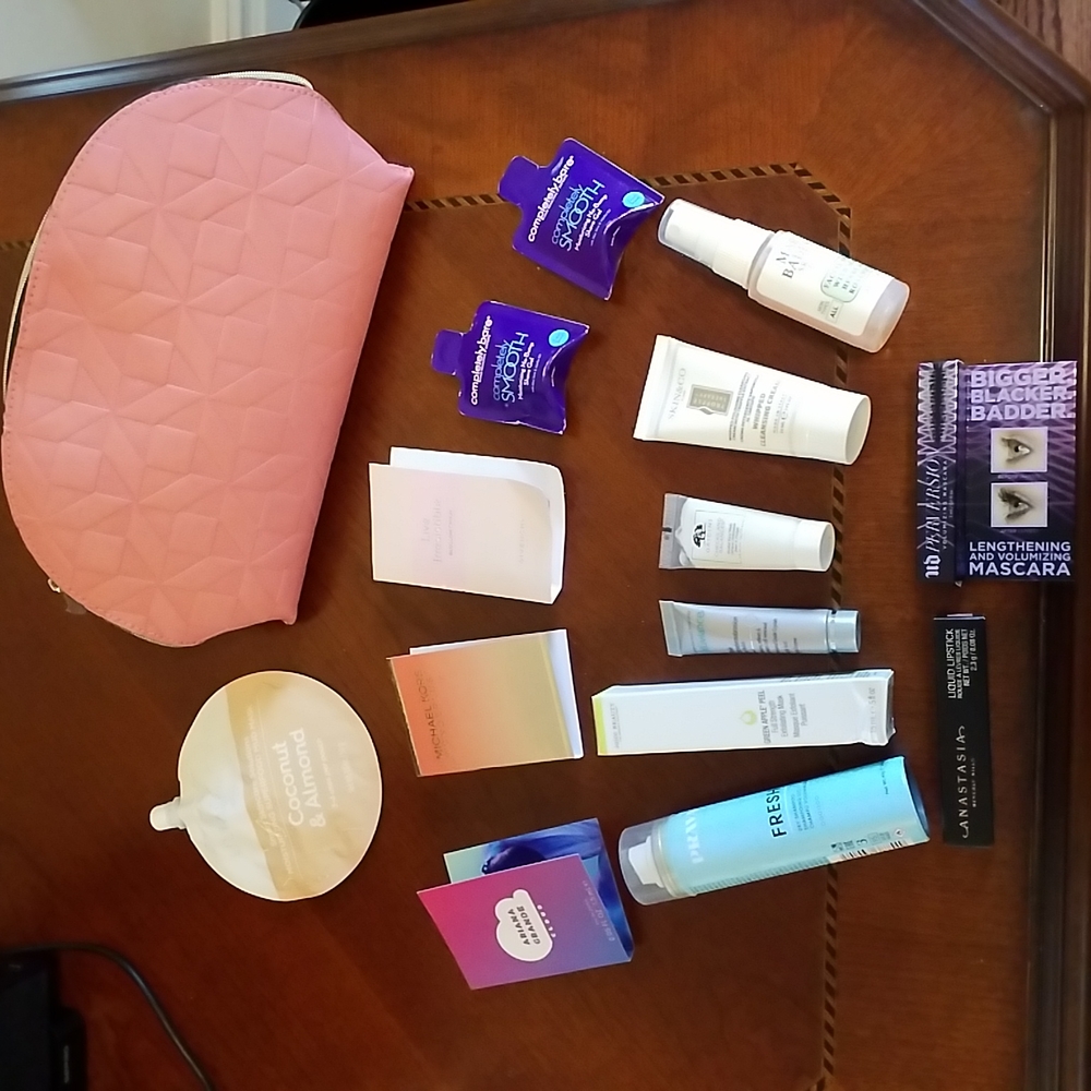 15 PC Makeup Skincare Bundle Set! New, Unused!